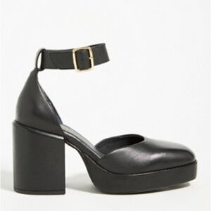 Seychelles Gleaming Ankle Strap Platform Heel - Size 9 Good Condition